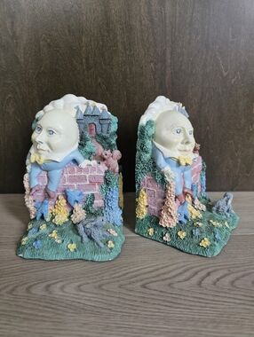 Vintage 90s Humpty Dumpty Nursery Rhyme Book Ends
